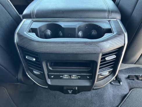 Used 2025 RAM 1500 Laramie w/ Sport Appearance Package AWD/4WD image 14