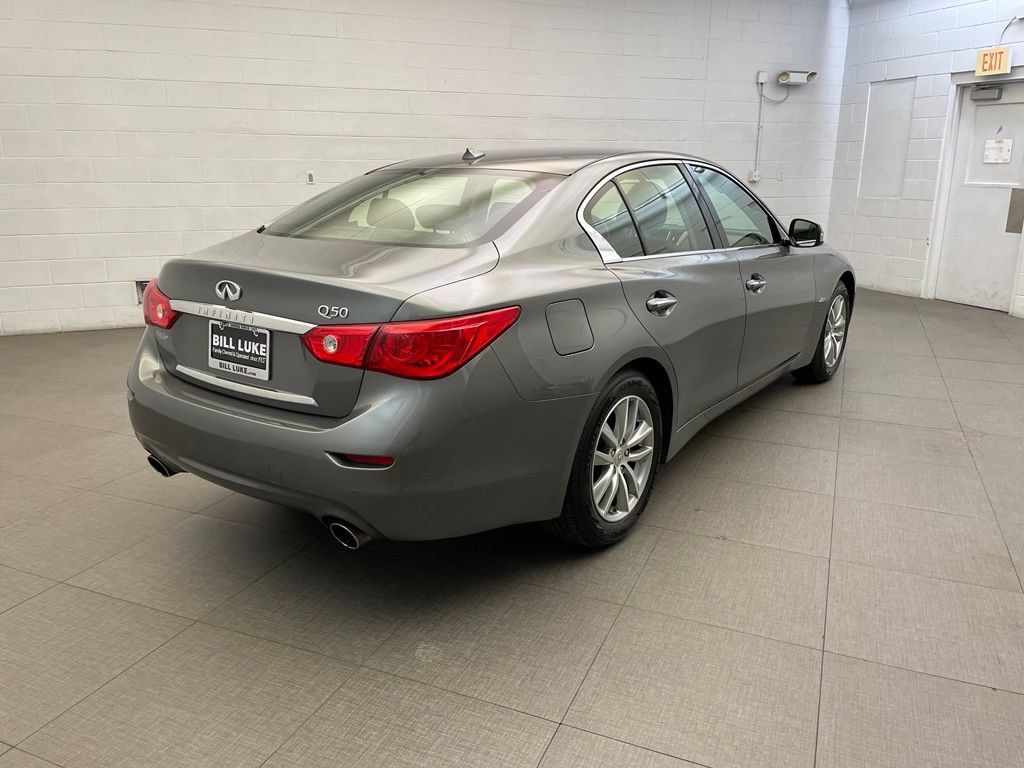 Used 2016 INFINITI Q50 Premium RWD image 8