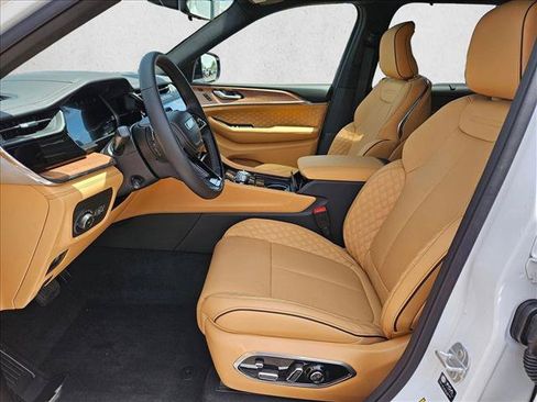 New 2026 Jeep Grand Cherokee L Summit AWD/4WD image 4