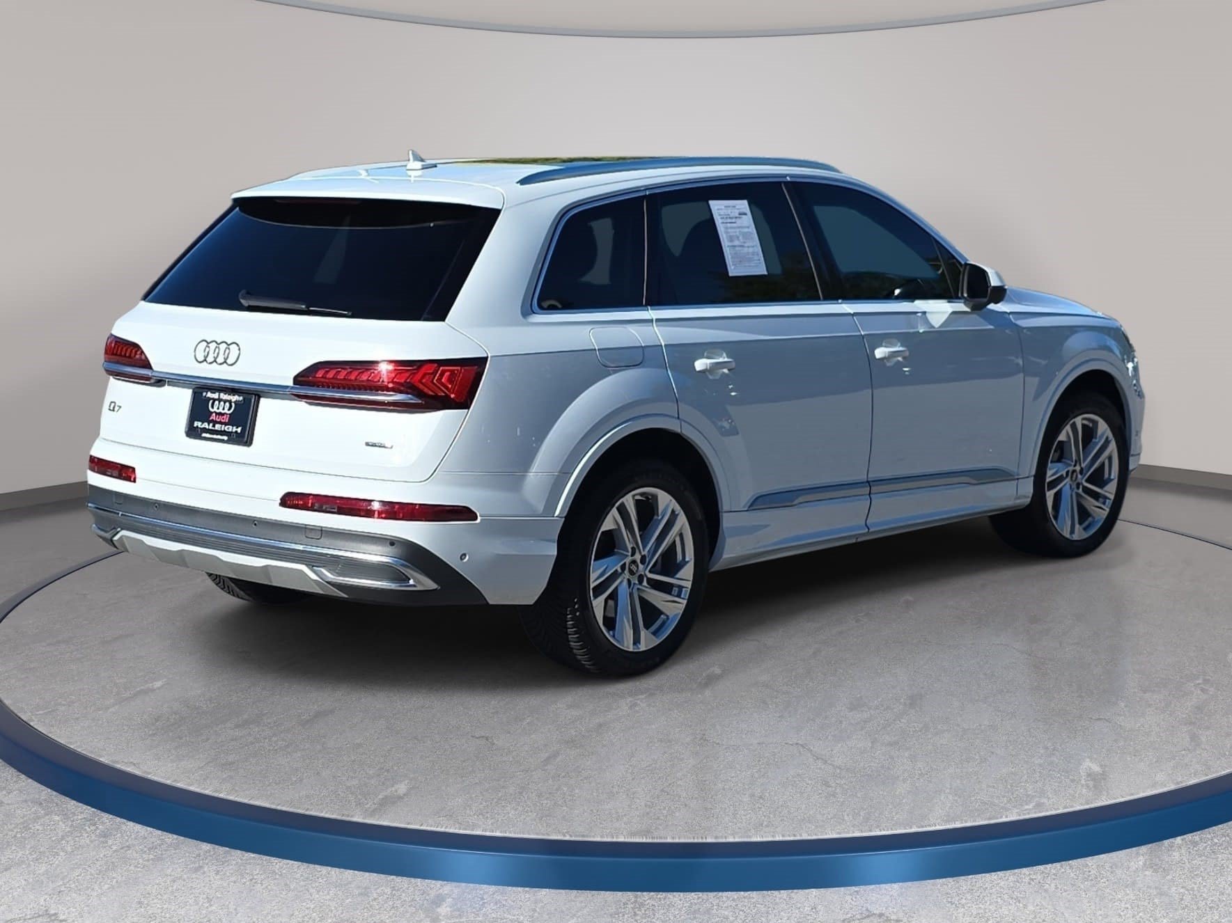 Used 2022 Audi Q7 3.0T Premium Plus w/ Premium Plus Package AWD/4WD image 5