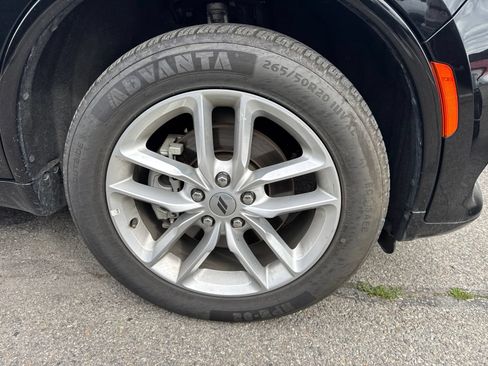 Used 2024 Dodge Durango GT AWD/4WD image 4