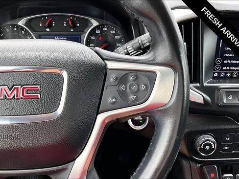Used 2021 GMC Terrain SLE FWD image 14