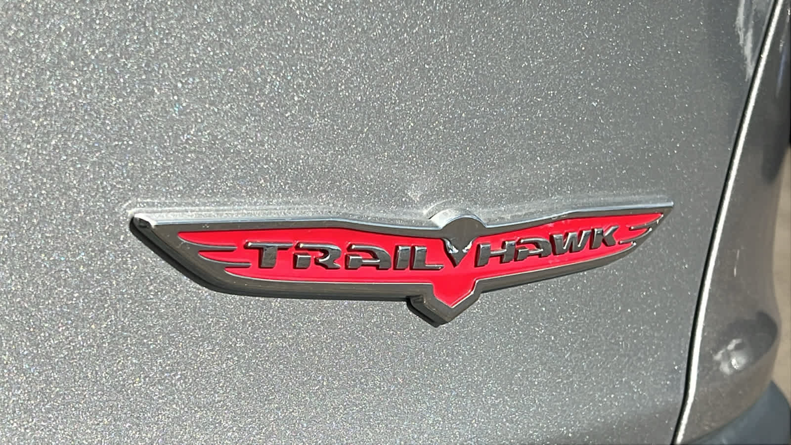 Used 2014 Jeep Cherokee Trailhawk w/ Comfort/Convenience Group AWD/4WD image 31