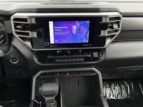 Used 2022 Toyota Tundra SR5 w/ Convenience Package image 14