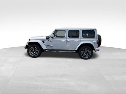 Used 2024 Jeep Wrangler High Altitude AWD/4WD image 10