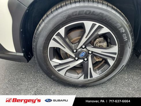Used 2024 Subaru Crosstrek 2.0i Premium AWD/4WD image 17