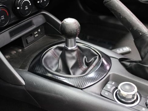 Used 2016 MAZDA MX-5 Miata Club w/ Brembo/BBS Package RWD image 13