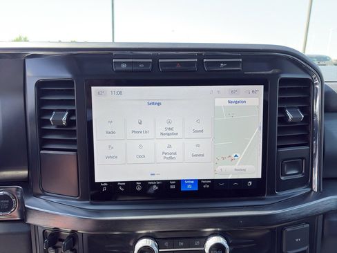 Used 2024 Ford F350 Lariat w/ Chrome Package image 16