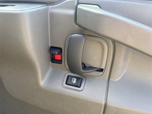 Used 2024 Chevrolet Express 3500 LT w/ LT Preferred Equipment Group image 25