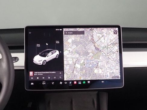 Used 2022 Tesla Model 3 Long Range AWD/4WD image 23