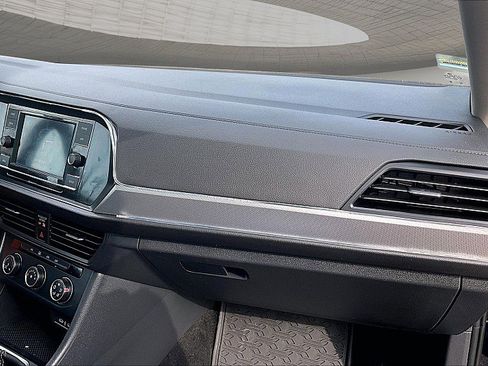 Used 2024 Volkswagen Jetta S image 16