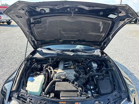 Used 2016 MAZDA MX-5 Miata Club RWD image 10