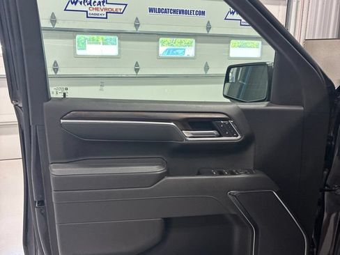 Used 2025 GMC Sierra 1500 SLT AWD/4WD image 20