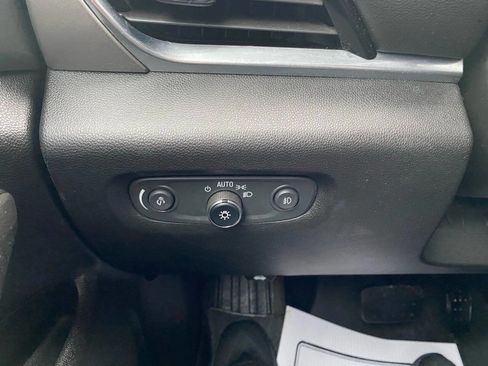 Used 2019 Chevrolet Traverse RS AWD/4WD image 15