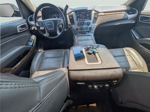 Used 2015 GMC Yukon XL Denali w/ Open Road Package RWD image 27