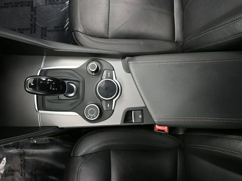 Used 2018 Alfa Romeo Giulia AWD image 35