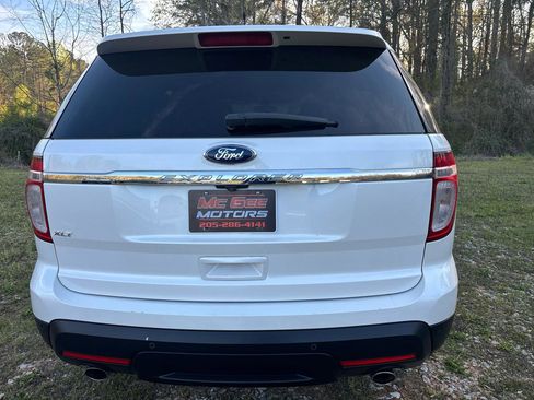 Used 2012 Ford Explorer XLT image 4