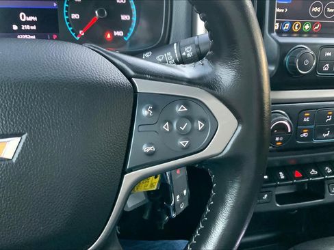 Used 2020 Chevrolet Colorado Z71 image 24