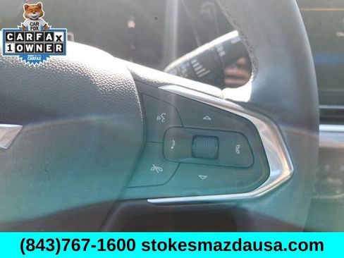 Used 2024 Chevrolet Trax LT w/ Sunroof Package FWD image 31