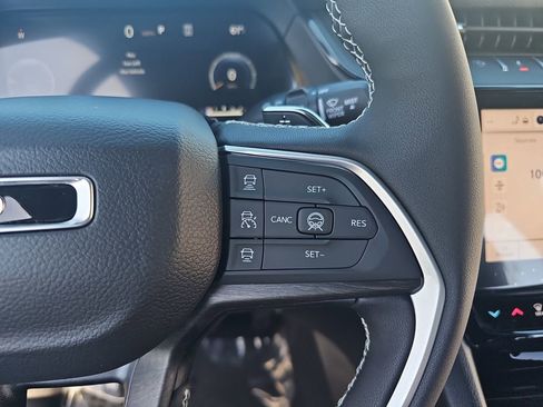 New 2026 Jeep Grand Cherokee Limited AWD/4WD image 18