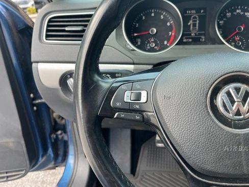 Used 2018 Volkswagen Jetta SE FWD image 20