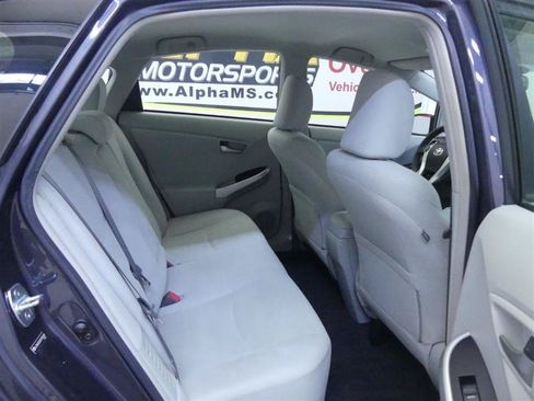 Used 2012 Toyota Prius Two FWD image 15