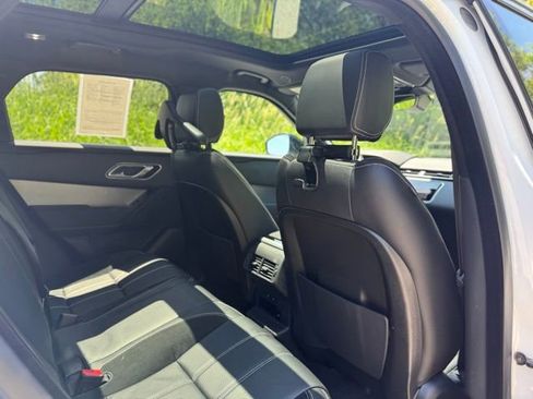 Used 2023 Land Rover Range Rover Velar R-Dynamic S AWD/4WD image 15
