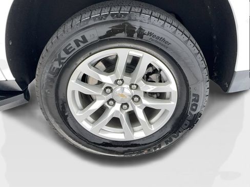Used 2024 Chevrolet Tahoe LT RWD image 11