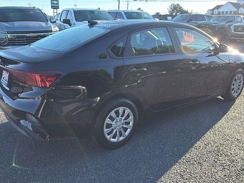 Used 2024 Kia Forte LX FWD image 8