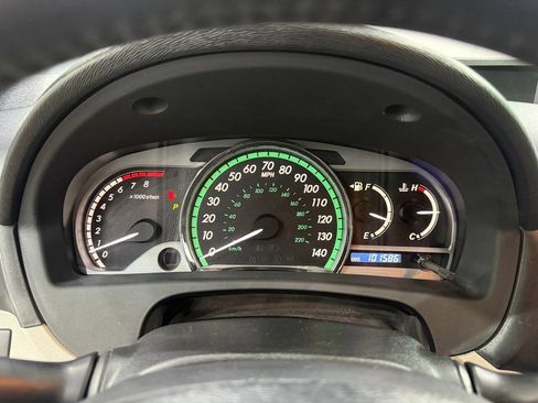 Used 2010 Toyota Venza AWD image 22