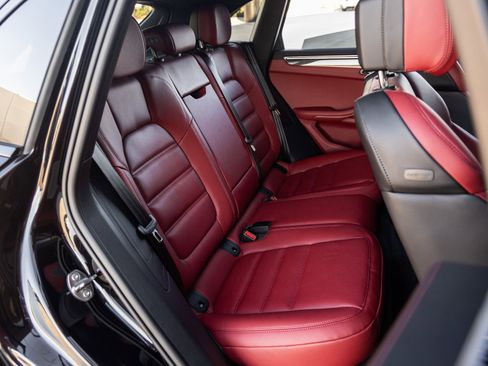 New 2026 Porsche Macan S image 39