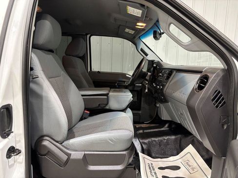 Used 2015 Ford F250 XL w/ Power Equipment Group image 12