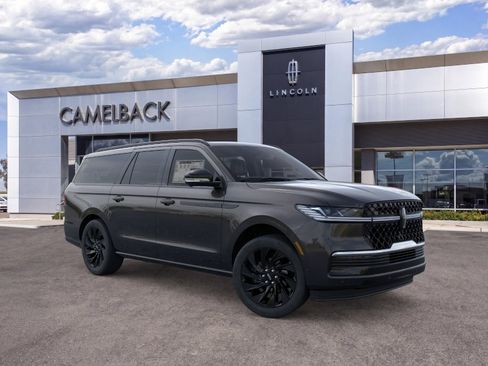 New 2026 Lincoln Navigator L Reserve w/ Jet Appearance Package AWD/4WD image 32