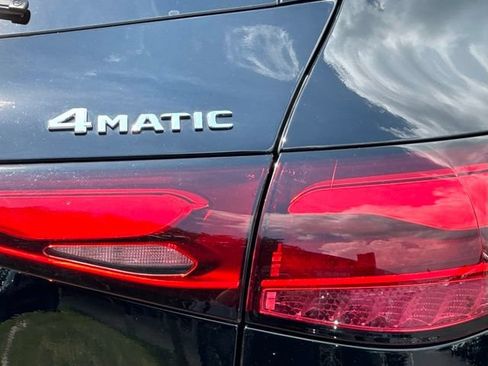 Certified 2026 Mercedes-Benz GLC 300 4MATIC image 10