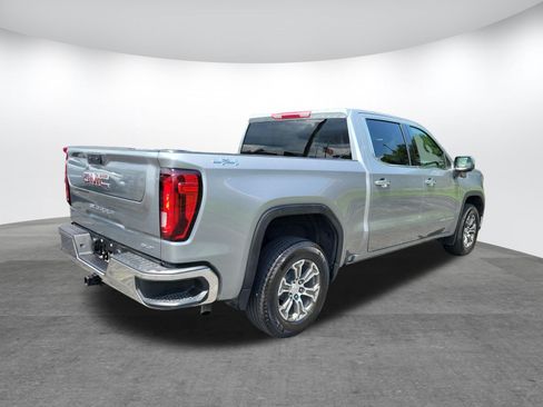 Used 2026 GMC Sierra 1500 SLT AWD/4WD image 21