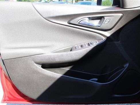 Used 2023 Chevrolet Malibu RS FWD image 11