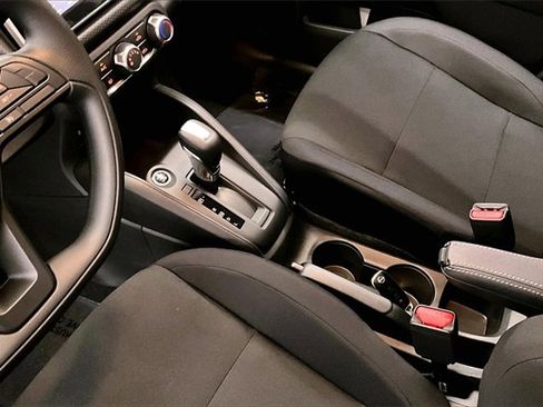 New 2025 Nissan Kicks Play S image 8