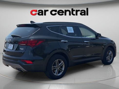 Used 2017 Hyundai Santa Fe Sport AWD/4WD image 5