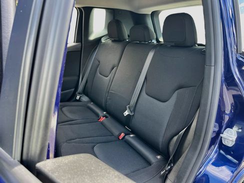 Used 2019 Jeep Renegade Sport AWD/4WD image 22