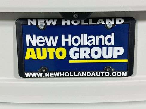 Used 2023 Jeep Grand Cherokee Laredo AWD/4WD image 18