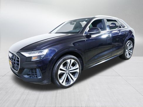 Used 2019 Audi Q8 Prestige AWD/4WD image 3