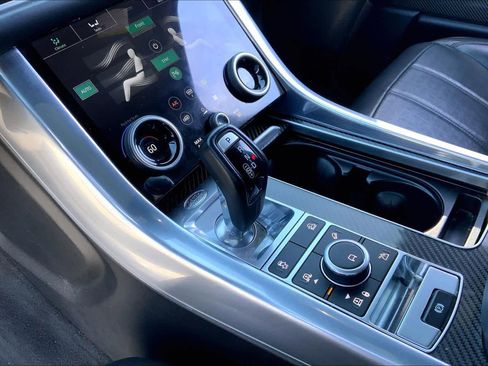 Used 2019 Land Rover Range Rover Sport Autobiography image 15