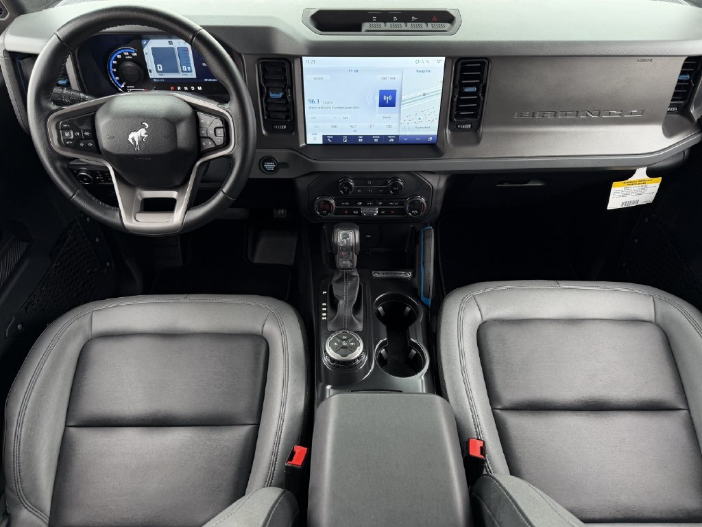 Used 2024 Ford Bronco Black Diamond AWD/4WD image 11