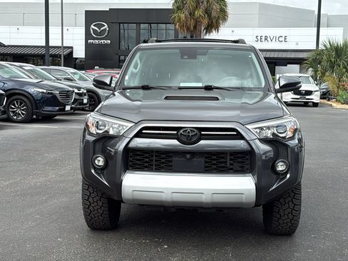Used 2022 Toyota 4Runner TRD Off-Road Premium AWD/4WD image 3