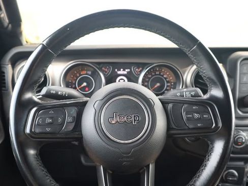 Used 2020 Jeep Wrangler Unlimited Sport AWD/4WD image 13
