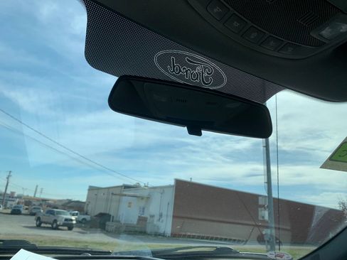 Used 2019 Ford F250 XLT w/ XLT Premium Package image 19