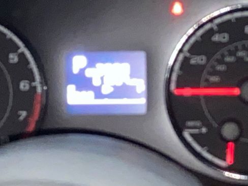 Used 2018 Subaru Crosstrek 2.0i Premium image 17