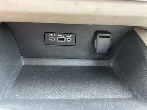 Used 2019 Nissan Altima 2.5 Platinum FWD image 39