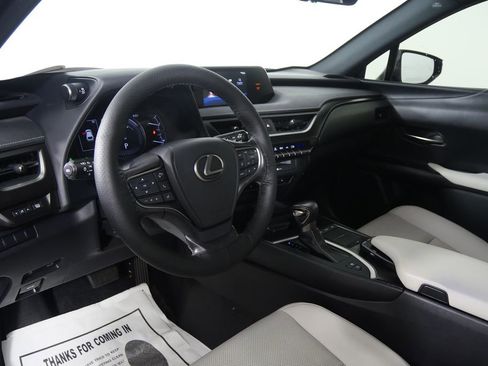 Used 2020 Lexus UX 250h w/ Premium Package image 13