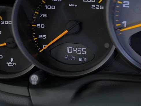Used 2011 Porsche 911 GT3 RWD image 82